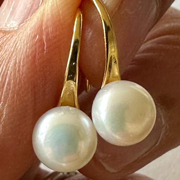 Handmade Jewelry - 14K Gold Plated 7.5mm AAA Button Round Pearl High Heeled Dangle Earrings